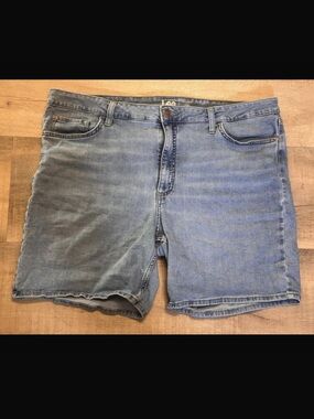 Lee Jean shorts
